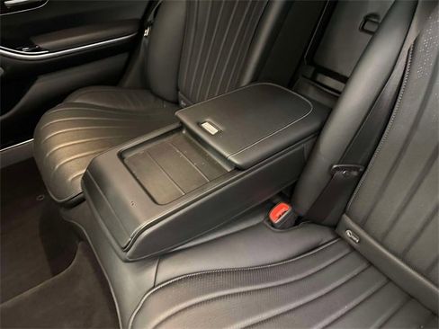 Certified 2022 Mercedes-Benz S 500 4MATIC image 19