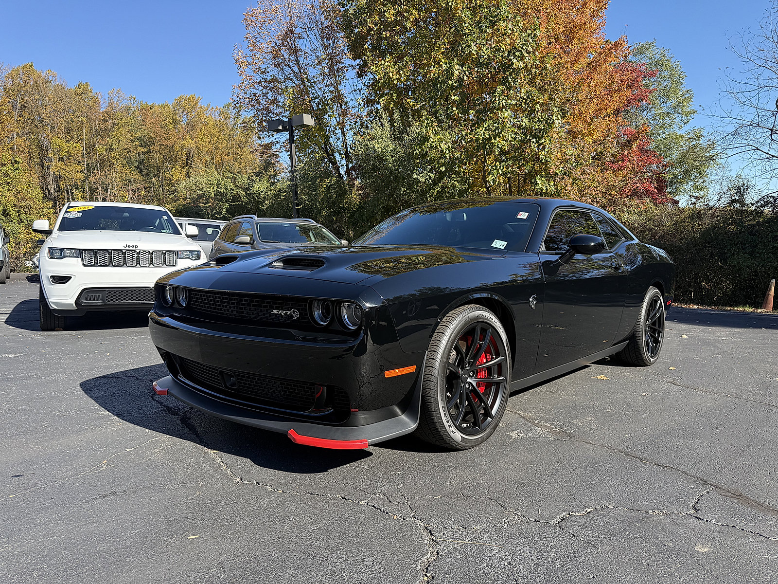 Used 2023 Dodge Challenger SRT Hellcat w/ Driver Convenience Group RWD image 3
