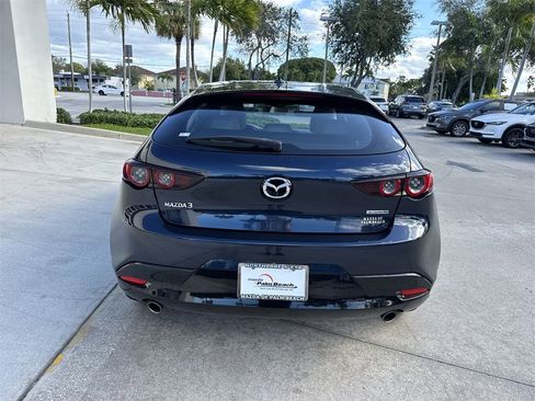 Used 2019 MAZDA MAZDA3 Hatchback w/ Preferred Package image 3