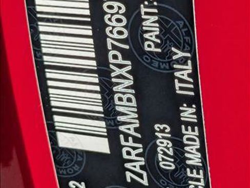 Used 2023 Alfa Romeo Giulia Veloce image 15