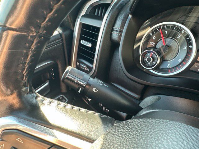 Used 2023 RAM 2500 Laramie AWD/4WD image 29