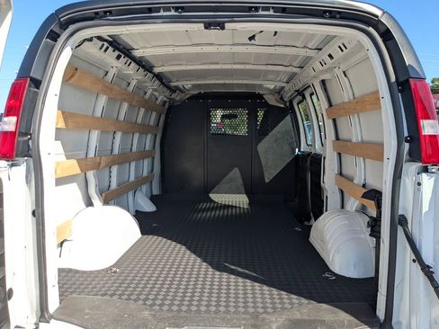 Certified 2024 Chevrolet Express 2500 w/ Driver Convenience Package image 12