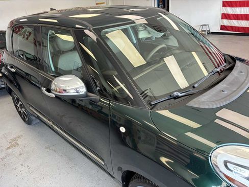 Used 2014 FIAT 500L Lounge FWD image 4