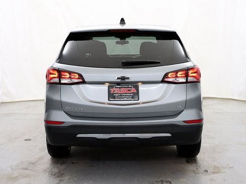 Used 2023 Chevrolet Equinox LT image 6