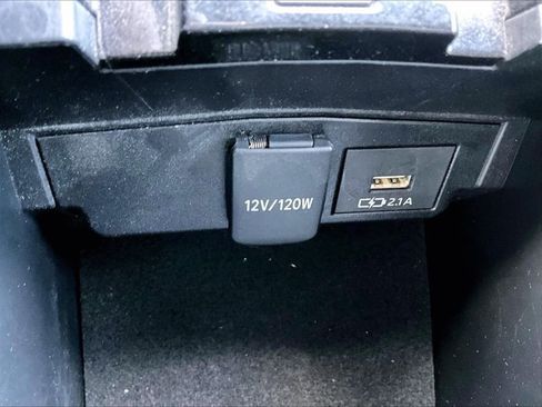 Used 2021 Toyota Corolla SE FWD image 25