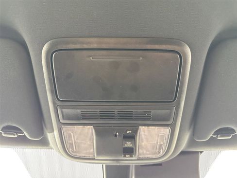 Used 2022 Honda Pilot Sport image 6