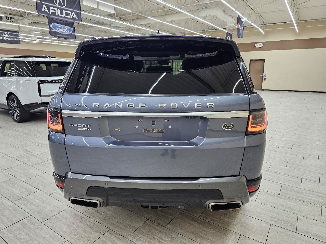 Used 2018 Land Rover Range Rover Sport HSE AWD/4WD image 7