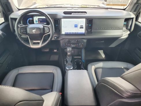 Certified 2024 Ford Bronco Black Diamond image 27