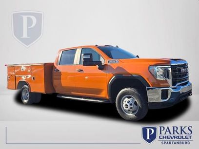 Used 2022 GMC Sierra 3500 Pro w/ Convenience Package