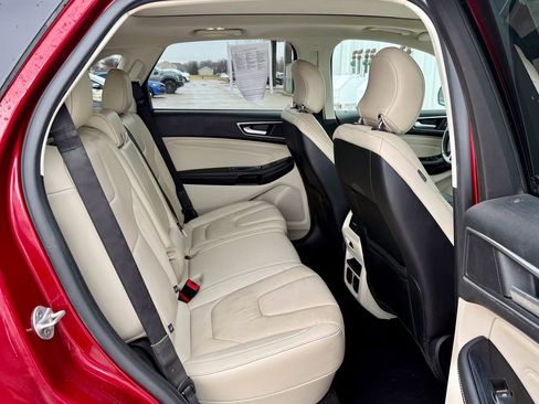 Used 2015 Ford Edge Titanium w/ Equipment Group 302A image 19