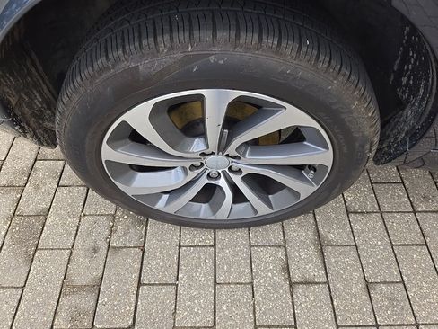 Certified 2025 Land Rover Discovery Sport S AWD/4WD image 12