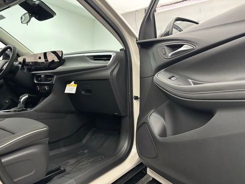 New 2026 Buick Encore GX Sport Touring w/ Studio Series image 31