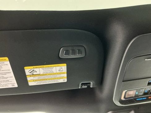 Used 2022 Ford F150 Platinum AWD/4WD image 28