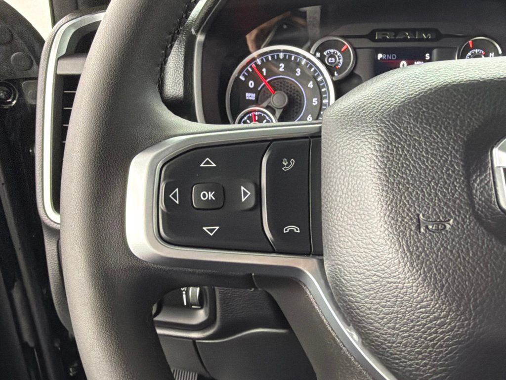 Used 2025 RAM 2500 Big Horn AWD/4WD image 26