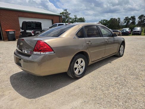 Used 2007 Chevrolet Impala LT w/ Preferred Equipment Group FWD image 3