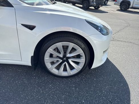 Used 2022 Tesla Model 3 Long Range image 18