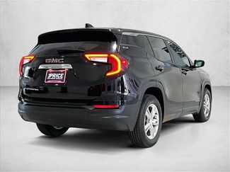 Used 2023 GMC Terrain SLE FWD video 2