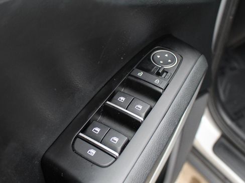 Used 2021 Kia Soul LX FWD image 12
