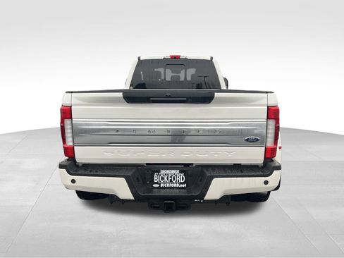 Used 2019 Ford F450 Limited image 6