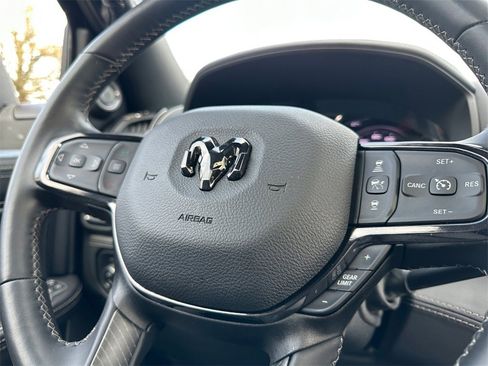 Certified 2024 RAM 2500 Limited image 25