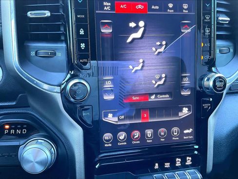 Used 2019 RAM 1500 Laramie image 34