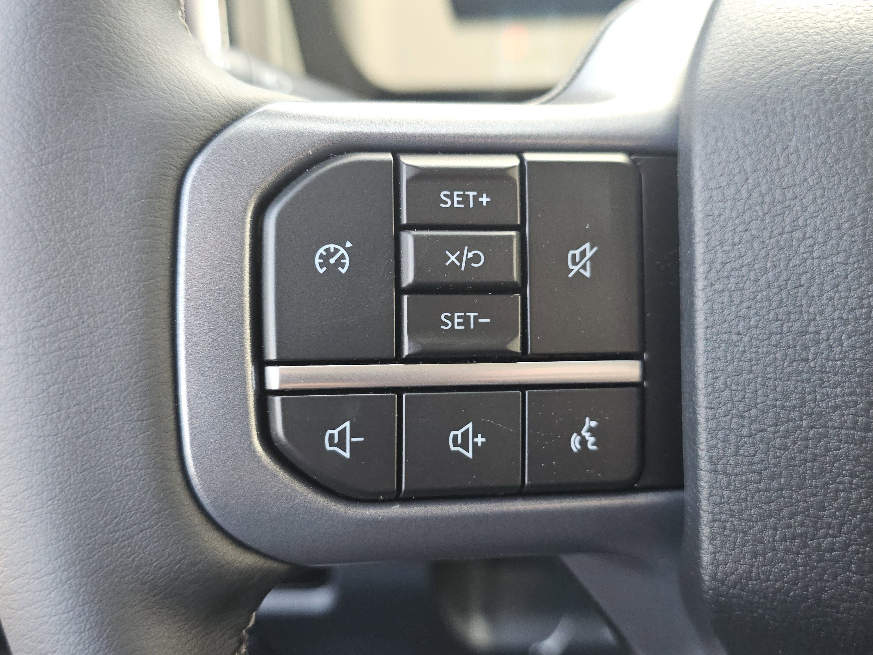 New 2026 Ford F350 Lariat AWD/4WD image 15