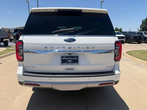 Used 2023 Ford Expedition Max Limited AWD/4WD image 6