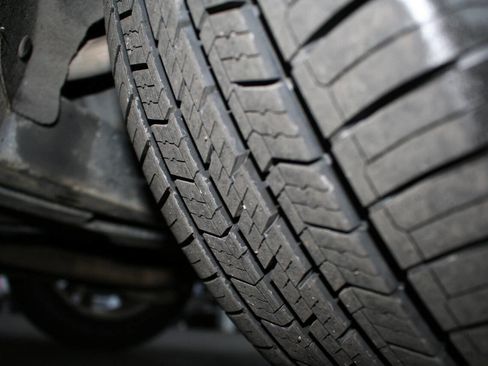 Used 2018 Ford Edge SEL image 24