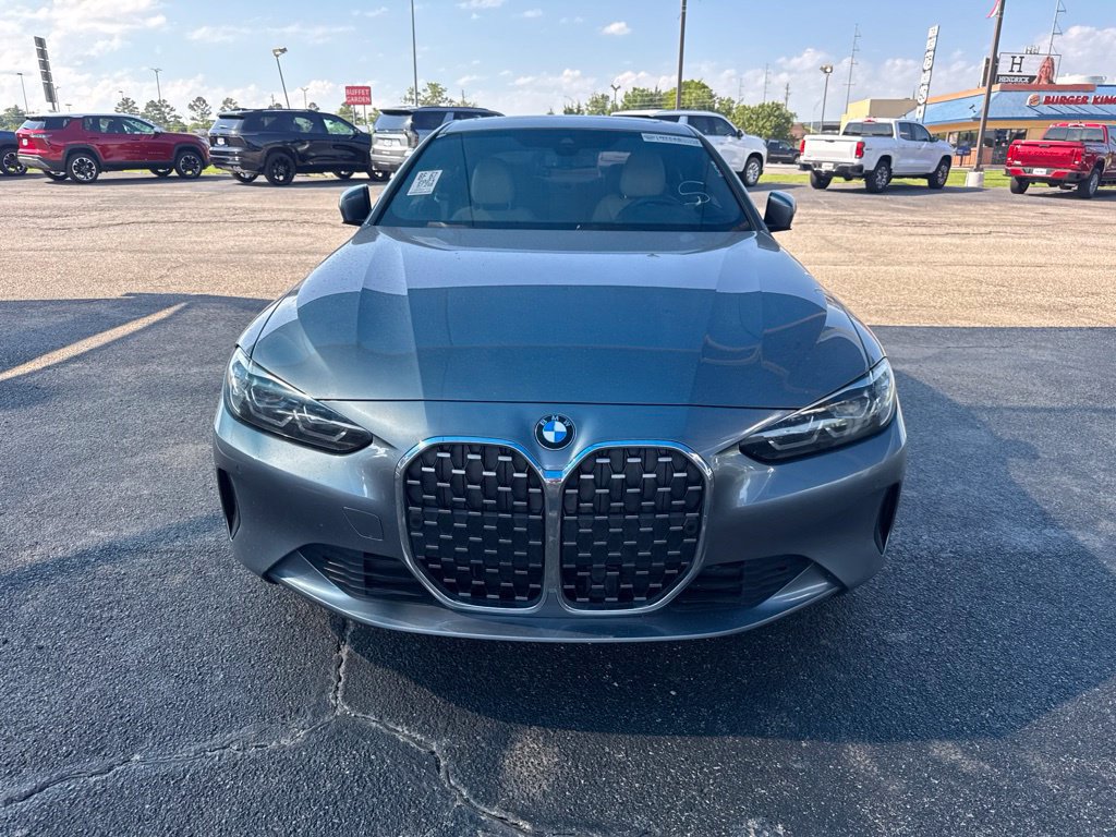 Used 2021 BMW 430i Coupe w/ Convenience Package RWD image 2
