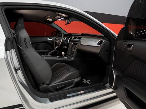 Used 2013 Ford Mustang Shelby GT500 RWD image 67