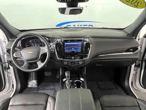 Certified 2023 Chevrolet Traverse LT w/ LT Premium Package AWD/4WD image 25