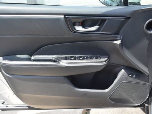 Used 2018 Honda Clarity Plug-In Hybrid image 17