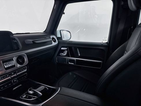 Used 2019 Mercedes-Benz G 550 image 24