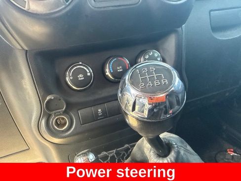 Used 2015 Jeep Wrangler Sport w/ Quick Order Package 23S AWD/4WD image 9