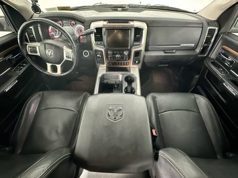 Used 2017 RAM 3500 Laramie w/ Snow Chief Group AWD/4WD image 10