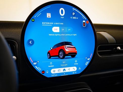 Certified 2025 MINI Cooper S image 28