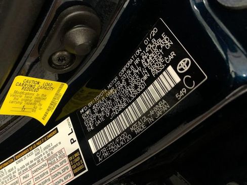 Used 2020 Toyota Corolla SE w/ SE Preferred Package FWD image 31