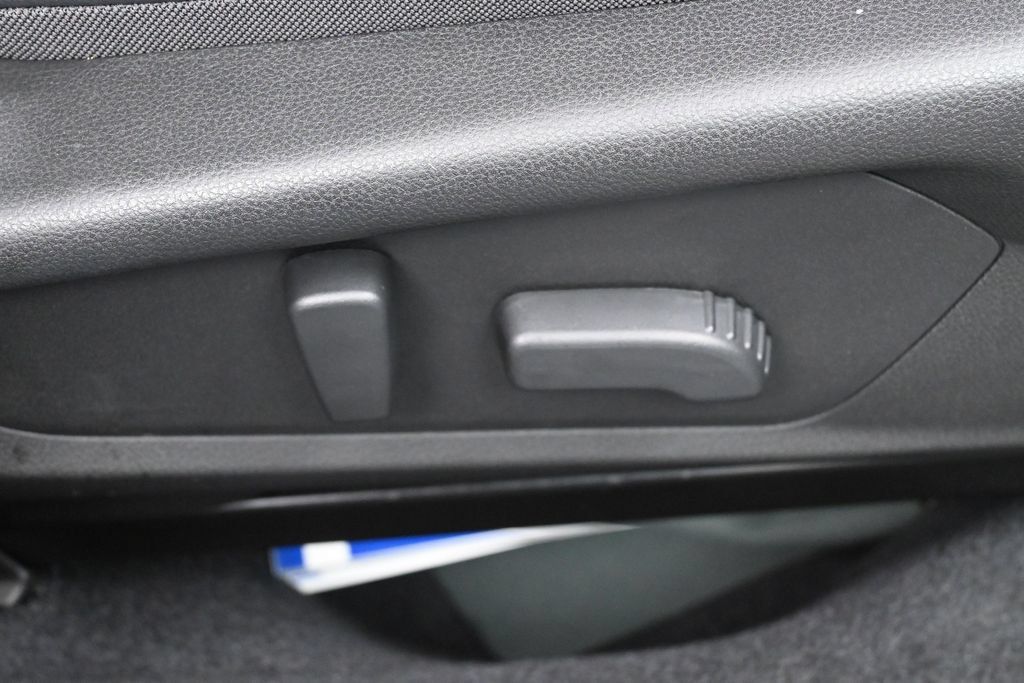 Used 2026 Subaru Outback Touring XT AWD/4WD image 39