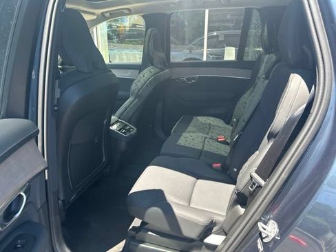 Certified 2025 Volvo XC90 B6 Plus AWD/4WD image 17