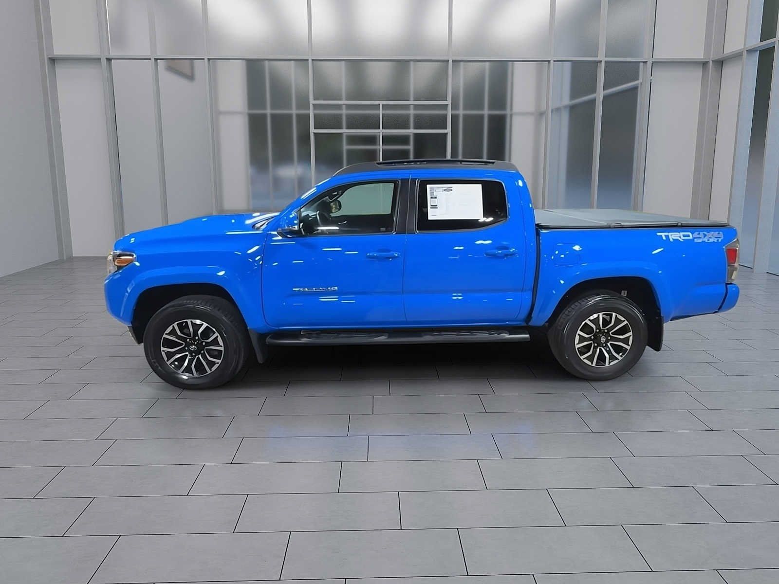 Used 2021 Toyota Tacoma TRD Sport AWD/4WD image 5