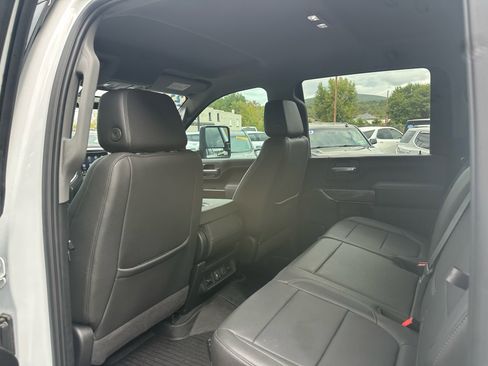 Used 2021 Chevrolet Silverado 2500 LTZ image 21