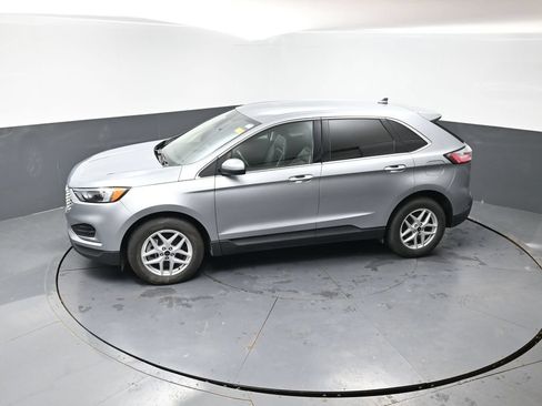Used 2024 Ford Edge SEL AWD/4WD image 47
