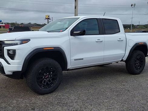 New 2026 GMC Canyon Elevation image 4