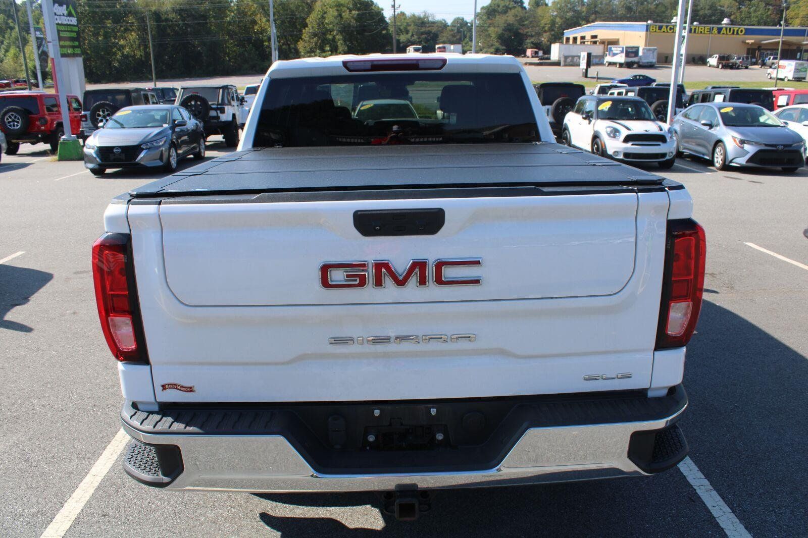 Used 2024 GMC Sierra 1500 SLE AWD/4WD image 7