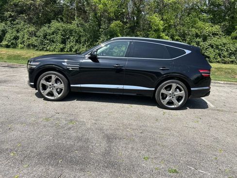 Used 2024 Genesis GV80 3.5T Advanced AWD/4WD image 4