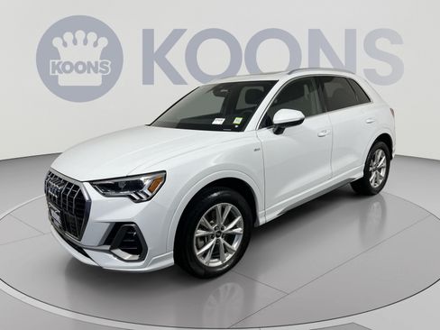 Used 2023 Audi Q3 2.0T Premium Plus AWD/4WD image 5
