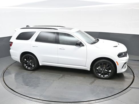 Used 2025 Dodge Durango GT image 40