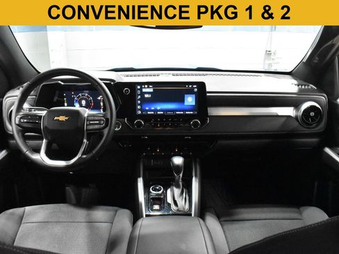 Used 2023 Chevrolet Colorado LT w/ LT Convenience Package II image 2