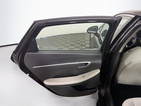 Used 2025 Hyundai Sonata SEL FWD image 26