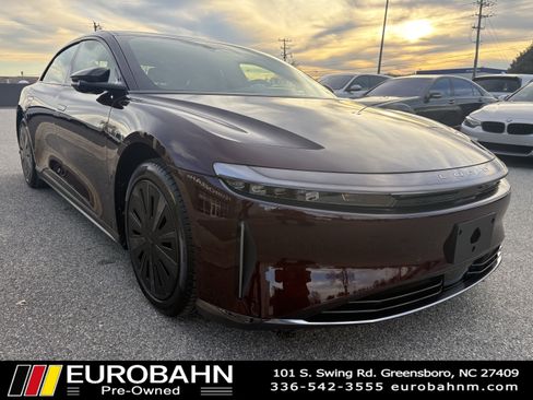 Used 2025 Lucid Air Touring image 24